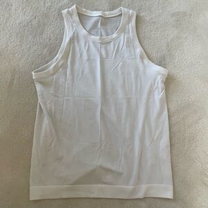 Lululemon Swiftly Relaxed Tank Top - Size 6
